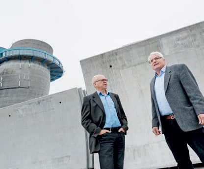 LANG ERFARING: Sivilingeniør Asbjørn Voll har jobbet åtte år i Petoro og har fra før lang erfaring fra Statoil, Enterprise Oil Norge og Amoco. Geofysiker Olav Barkved er spesialist på reservoarovervåkning og kom fra BP til Petoro for to og et halvt år siden. Begge foto: Tommy Ellingsen